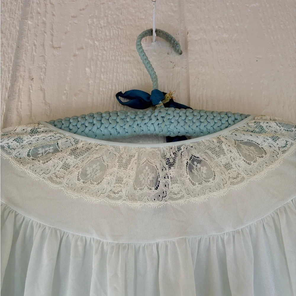 Vintage Lace Blue Cape Fits S-M-L - Picture 9 of 11